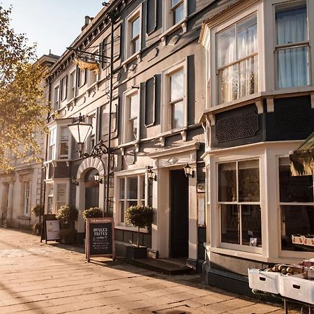 The Bull Hotel Bridport Exterior foto